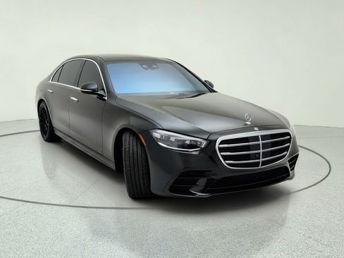 Certified 2022 Mercedes-Benz S 580 4MATIC Sedan image 7