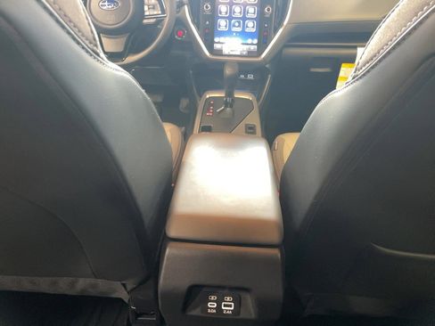 Used 2024 Subaru Crosstrek 2.0i Premium image 23