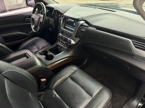 Used 2018 Chevrolet Tahoe LT w/ Z71 Midnight Edition AWD/4WD image 26