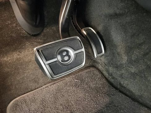 Used 2021 Bentley Bentayga Speed AWD/4WD image 59