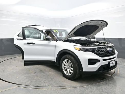 Used 2021 Ford Explorer Base image 40