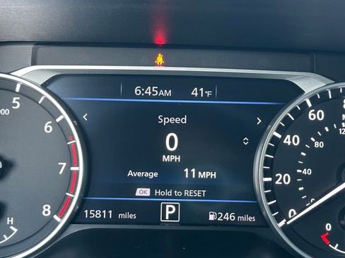 Certified 2023 Nissan Sentra SV FWD image 40