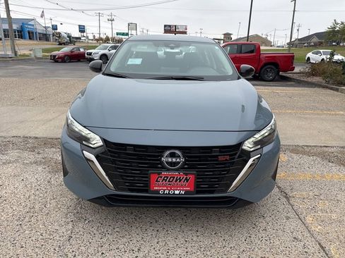 New 2025 Nissan Sentra SR image 9