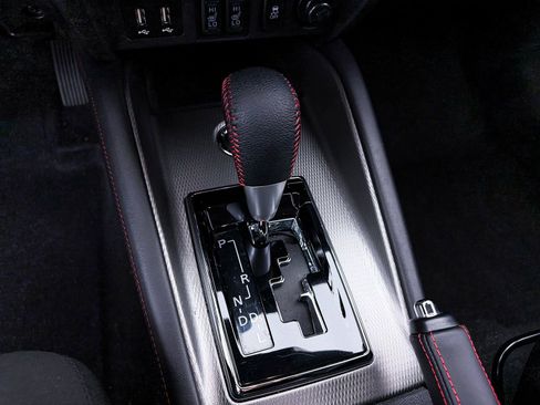 Used 2024 Mitsubishi Outlander Sport LE AWD/4WD image 23