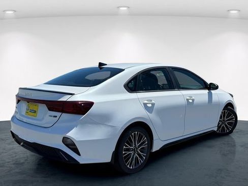 Used 2023 Kia Forte GT-Line FWD image 8