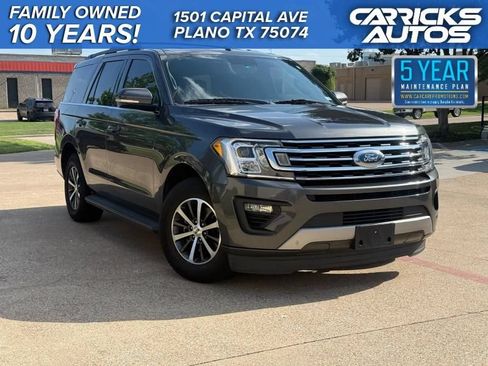 Used 2018 Ford Expedition XLT w/ Equipment Group 201A RWD image 2