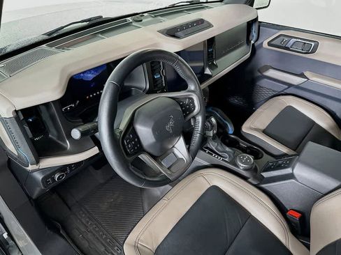 Certified 2023 Ford Bronco Wildtrak image 2