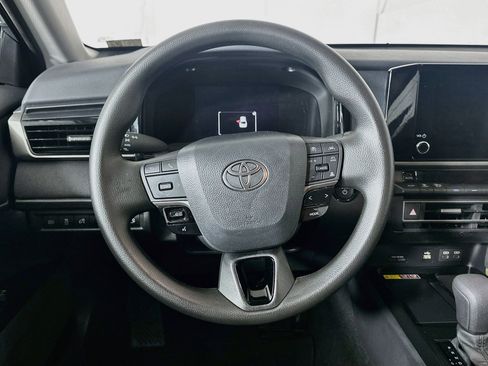 Used 2026 Toyota Camry LE w/ Convenience Package FWD image 18