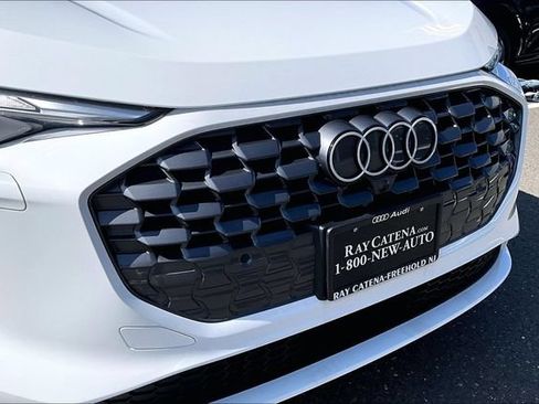 Used 2025 Audi Q5 Premium w/ Convenience Package AWD/4WD image 33
