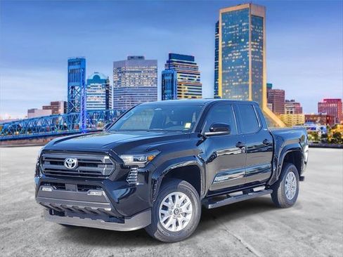 Certified 2025 Toyota Tacoma SR5 image 1