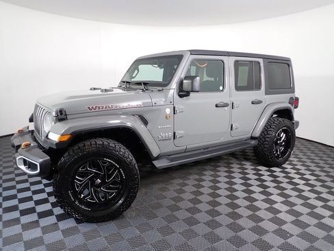 Used 2022 Jeep Wrangler Unlimited Sahara AWD/4WD image 11