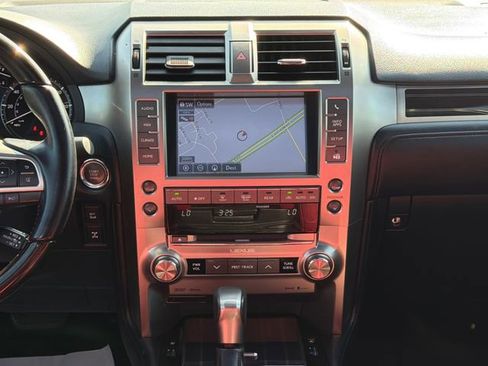 Used 2021 Lexus GX 460 Premium image 11