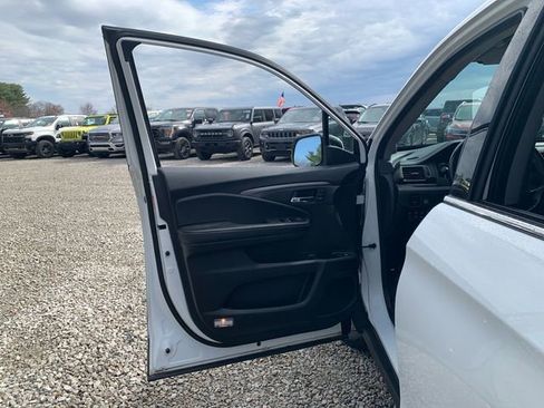 Used 2021 Honda Ridgeline RTL-E image 17