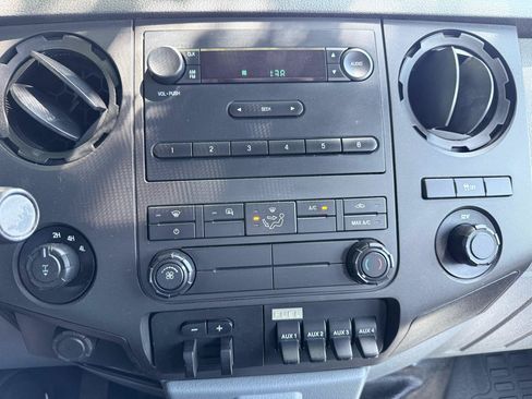 Used 2013 Ford F350 XL w/ PWR Equipment Group AWD/4WD image 18
