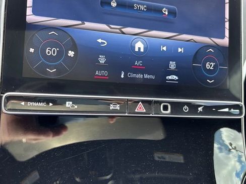 Used 2023 Mercedes-Benz GLC 300 4MATIC image 39