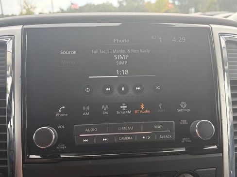Used 2021 Nissan Titan SV w/ SV Convenience Package RWD image 28