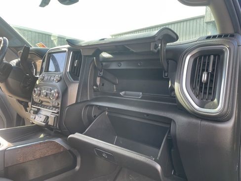 Used 2021 GMC Sierra 3500 Denali w/ Denali Black Diamond Edition image 46