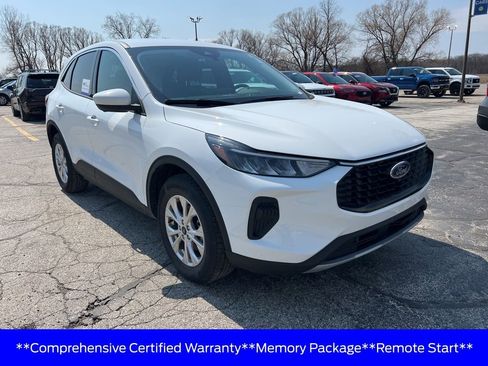 Used 2023 Ford Escape Active w/ Tech Pack #2 AWD/4WD image 7