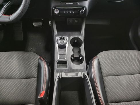 Used 2023 Ford Escape ST-Line w/ Tech Pack #1 AWD/4WD image 17