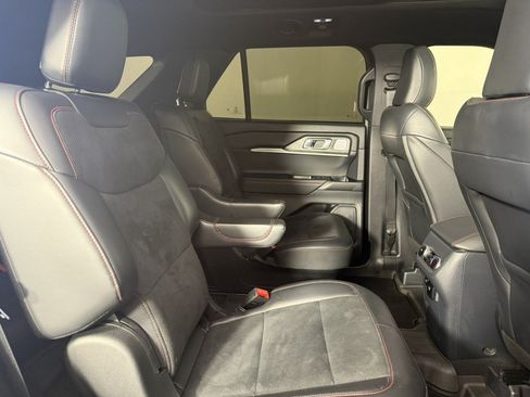 Certified 2025 Ford Explorer ST w/ Sun And Sound Package AWD/4WD image 13