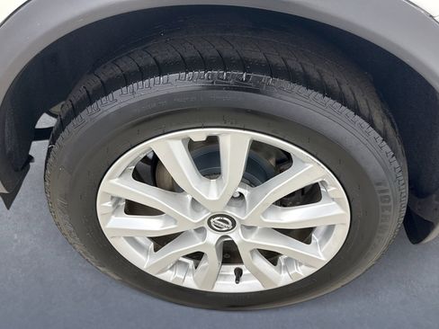 Used 2020 Nissan Rogue Sport SV image 20