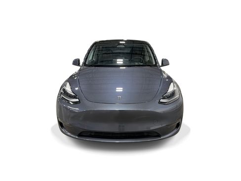 Certified 2023 Tesla Model Y Long Range AWD/4WD image 2