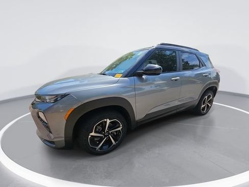 Used 2023 Chevrolet TrailBlazer RS w/ Convenience Package AWD/4WD image 1