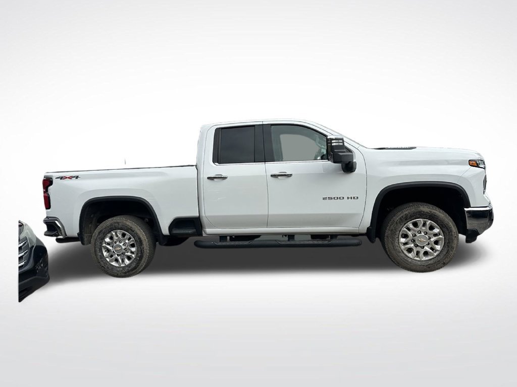 Used 2024 Chevrolet Silverado 2500 LTZ w/ LTZ Convenience Package AWD/4WD image 8