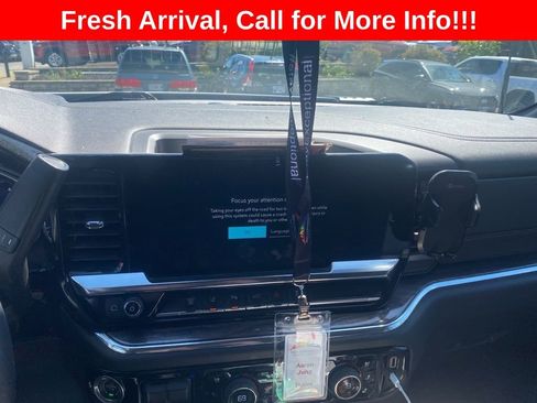 Used 2024 Chevrolet Silverado 2500 LTZ w/ LTZ Plus Package AWD/4WD image 5