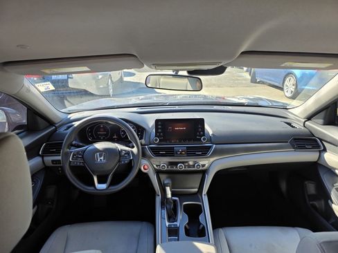 Used 2018 Honda Accord LX image 35