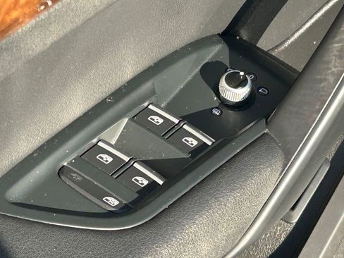 Used 2018 Audi Q5 2.0T Premium image 28