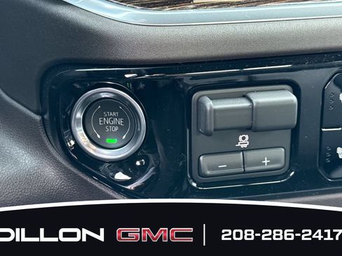 New 2026 GMC Sierra 1500 SLE w/ Preferred Package AWD/4WD image 19