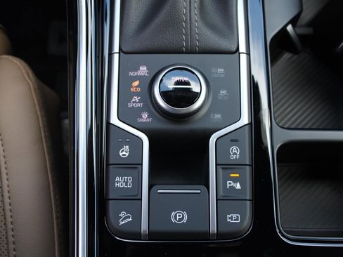 New 2026 Kia Sorento SX Prestige w/ Olive Brown Leather Package image 22