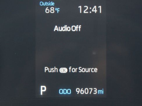 Used 2022 Toyota Sienna XSE w/ XSE Plus Package image 4