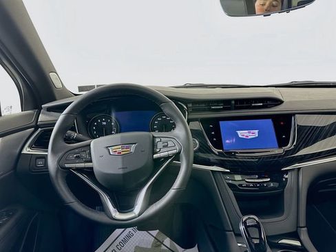 New 2025 Cadillac XT6 Premium Luxury w/ Technology Package AWD/4WD image 17