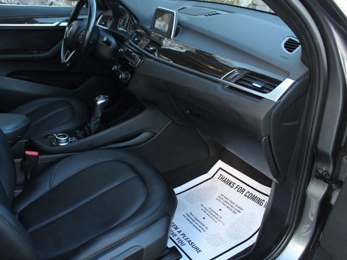 Used 2017 BMW X1 xDrive28i image 17