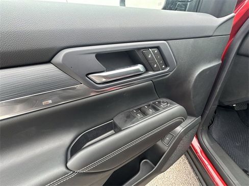 New 2026 GMC Terrain Elevation w/ Elevation Premium Package image 13