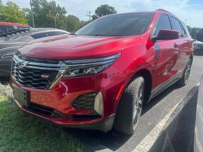 Used 2023 Chevrolet Equinox RS w/ RS Leather Package