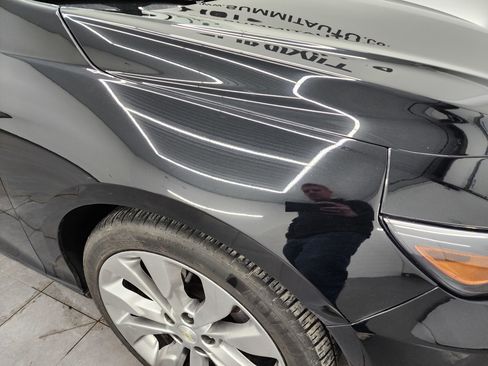 Used 2017 Chevrolet Malibu Premier w/ Premier Sun and Wheel Package image 24