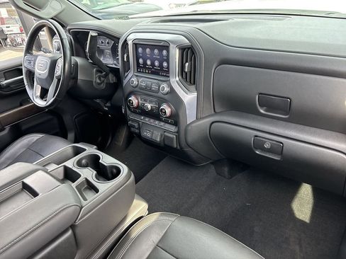 Used 2020 GMC Sierra 2500 SLT image 28