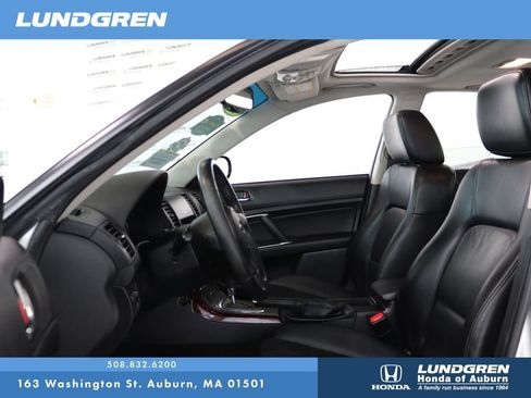 Used 2007 Subaru Legacy 2.5i Limited AWD/4WD image 10