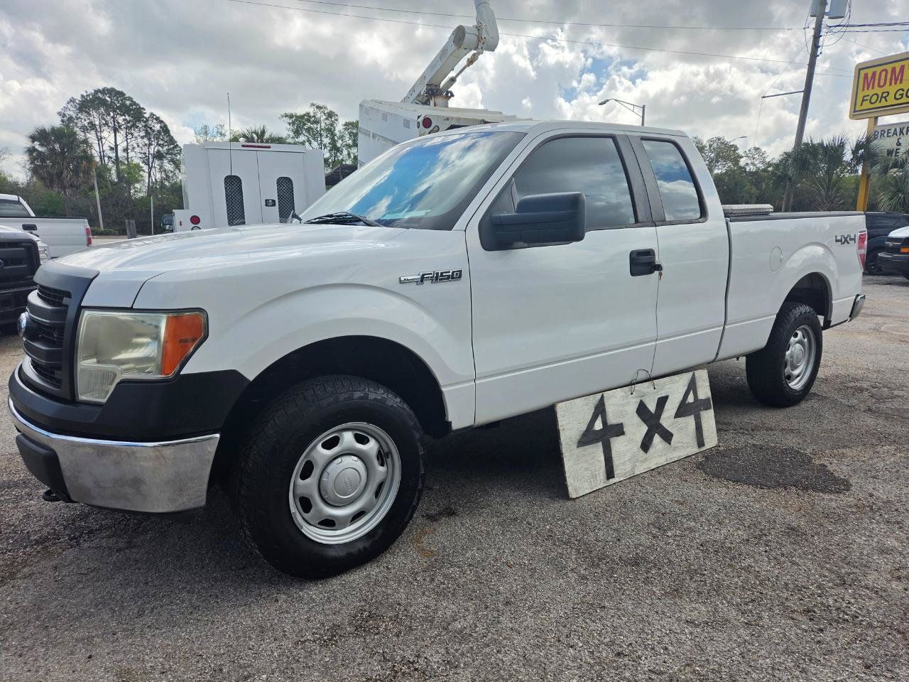 Used 2014 Ford F150 XL w/ Equipment Group 101A Mid AWD/4WD image 2