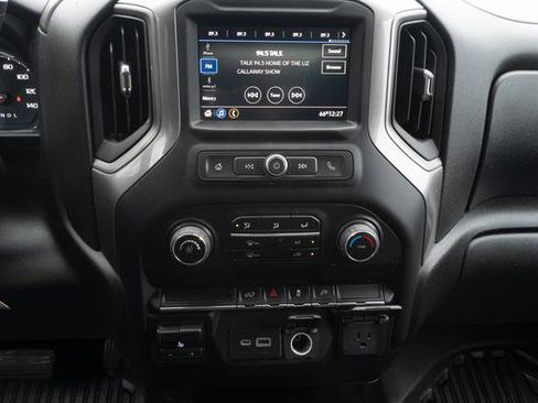 Used 2022 Chevrolet Silverado 1500 ZR2 w/ Technology Package image 22