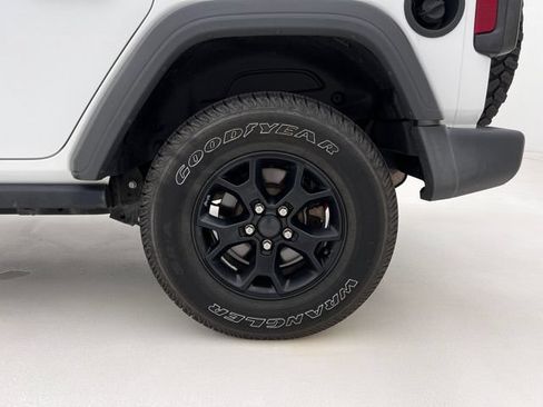 Used 2020 Jeep Wrangler Unlimited Sport AWD/4WD image 31