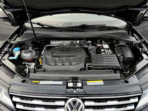 Used 2021 Volkswagen Tiguan SEL AWD/4WD image 15