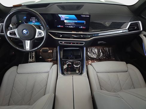 Certified 2024 BMW X5 xDrive50e w/ M Sport Package AWD/4WD image 10