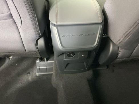 New 2026 Ford Explorer Active image 24