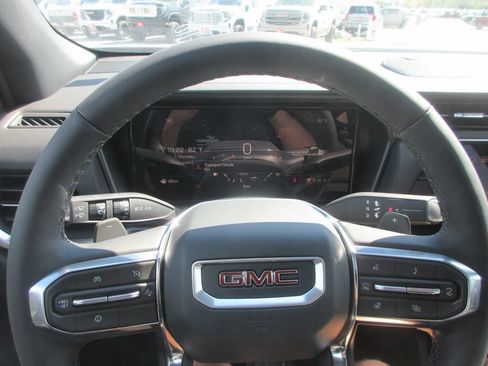 New 2027 GMC Terrain Elevation w/ Elevation Premium Package FWD image 16