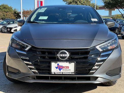 New 2025 Nissan Versa SV image 3