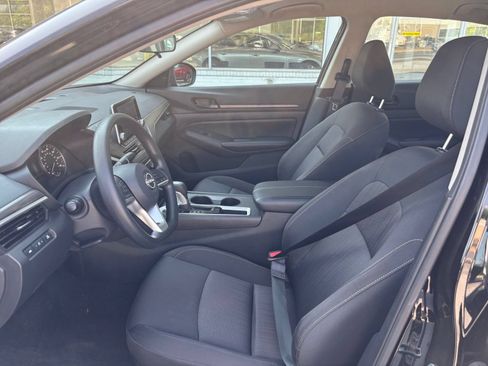 Used 2026 Nissan Altima 2.5 SV FWD image 27
